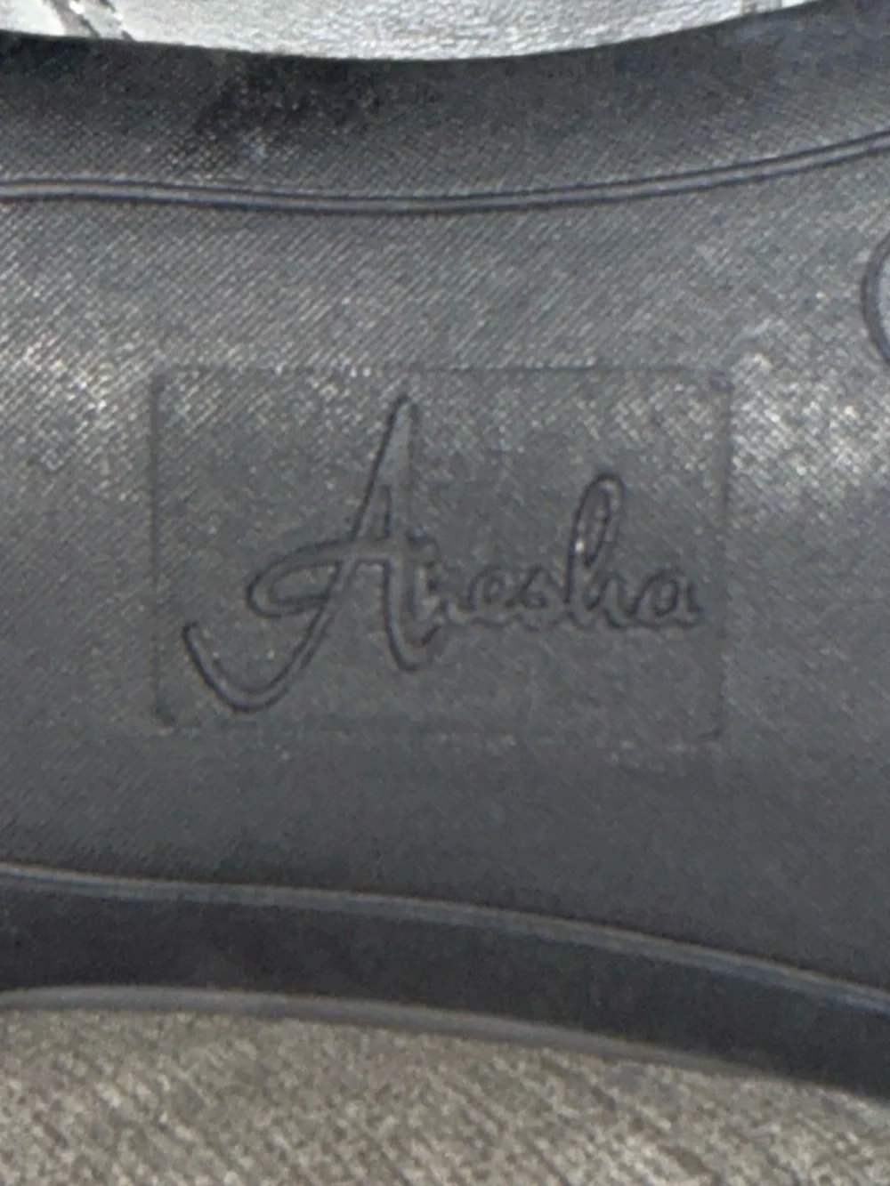 Anesha Grey Leather Ankle Bootie Size 10/10.5